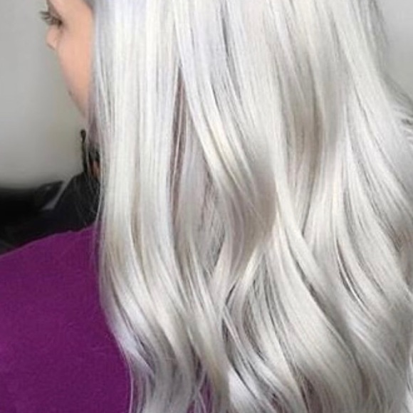 Meet your Posher, Lauren - Picture 1 of 1